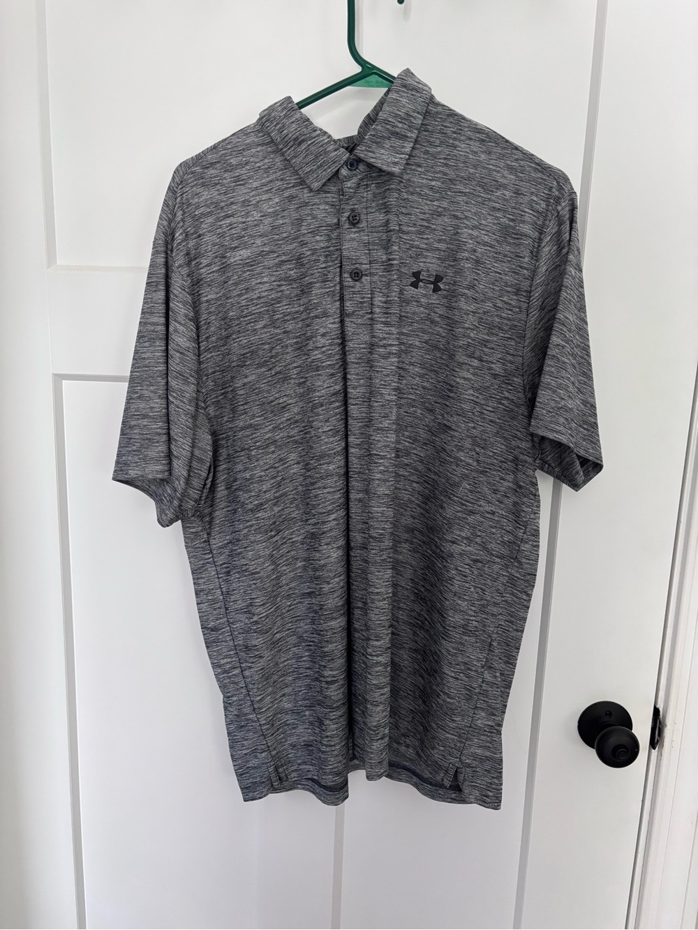 Under Armour Men’s Grey Heather Golf Shirt